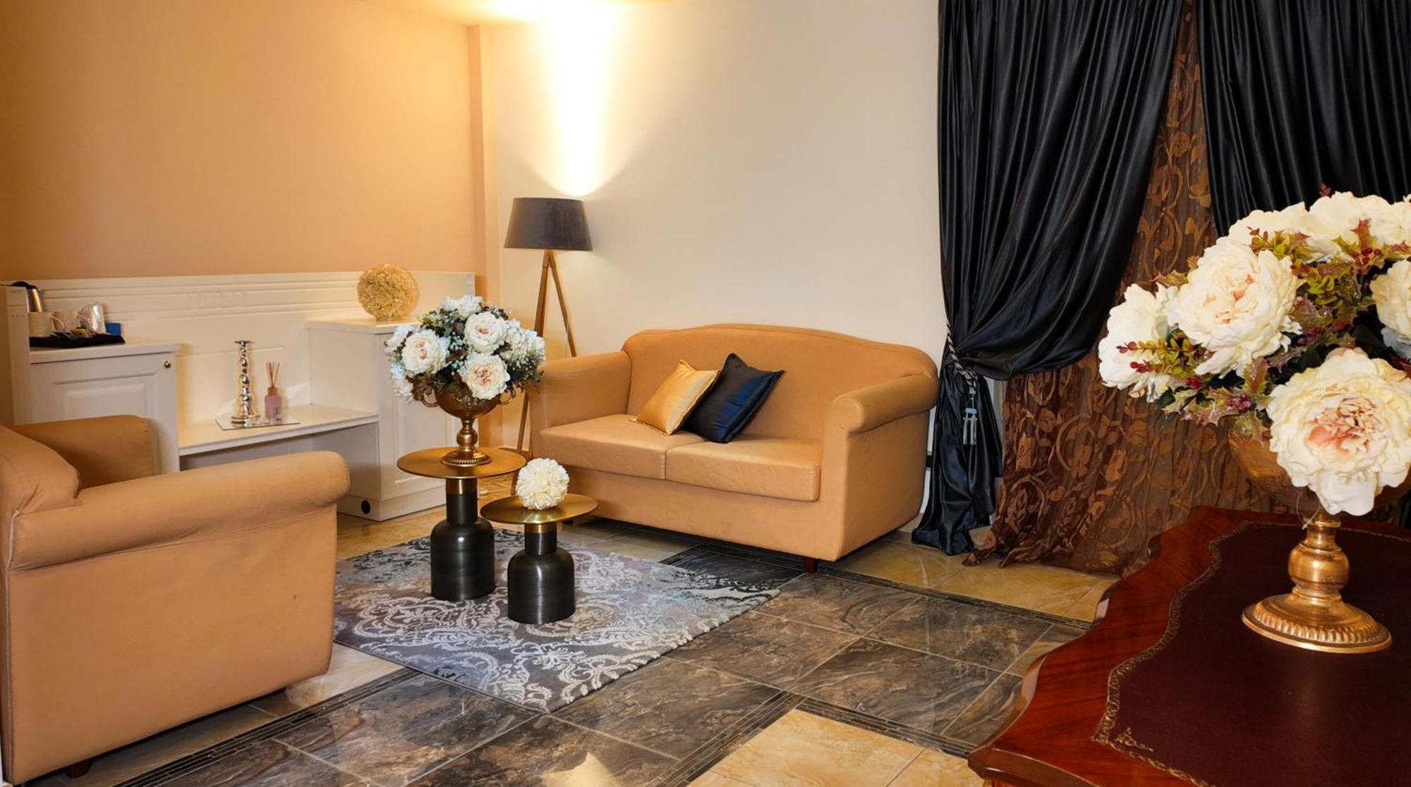 Regina Di Saba - Hotel Villa Per Ricevimenti Гроттаминарда Экстерьер фото
