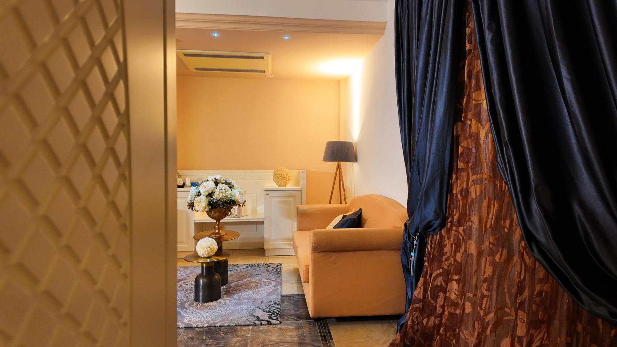 Regina Di Saba - Hotel Villa Per Ricevimenti Гроттаминарда Экстерьер фото