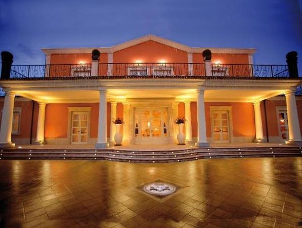 Regina Di Saba - Hotel Villa Per Ricevimenti Гроттаминарда Экстерьер фото