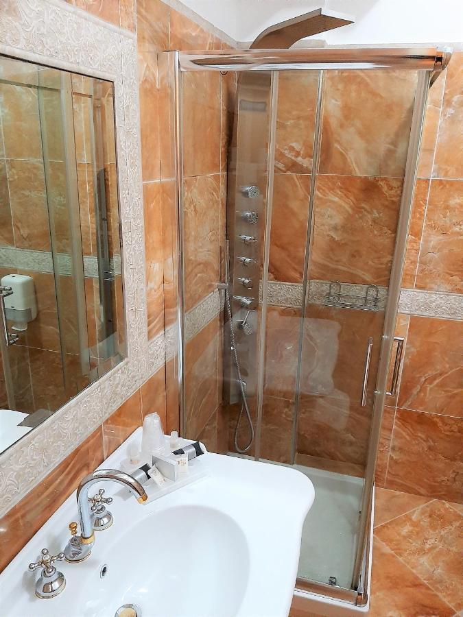 Regina Di Saba - Hotel Villa Per Ricevimenti Гроттаминарда Экстерьер фото